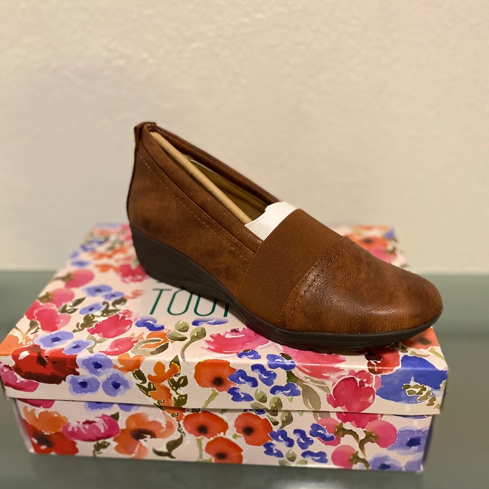 MOOTSIES TOOTSIES Women’s Slip-On Loafers